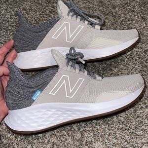 New Balance Fresh Foam Roav